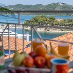 Ξενοδοχείο με διαμερίσματα Noemia 3*